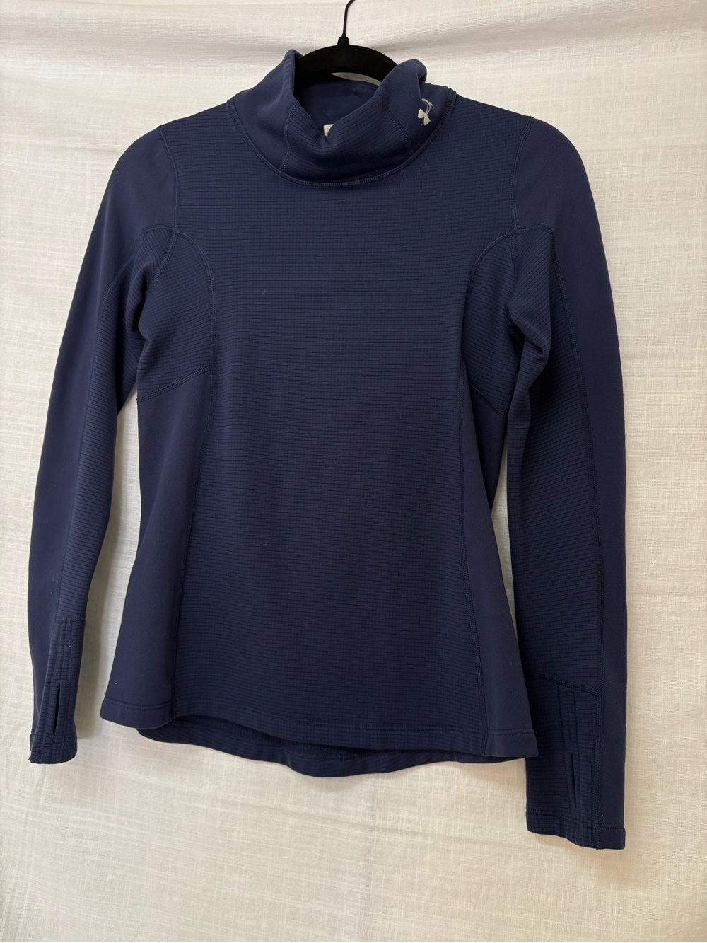 Under Armour Navy Blue Thermal Turtleneck Size Small